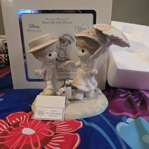 Precious Moments - Disney Mary Poppins It's A Jolly Holiday With You! Rare